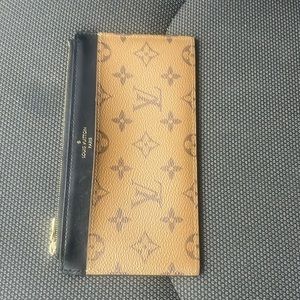 Louis Vuitton Monogram Canvas Slim Purse/Wallet
